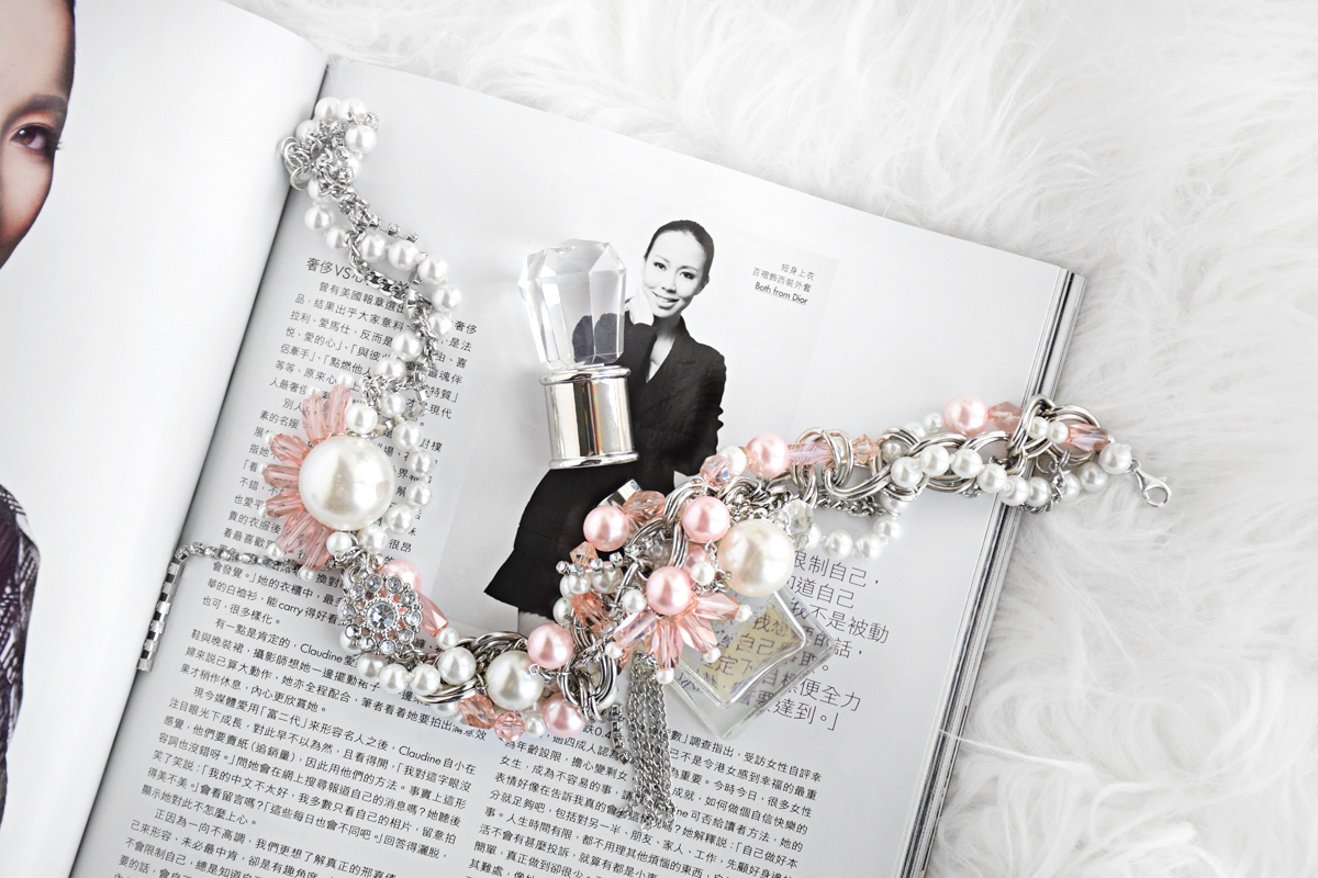 Ice Queen Beadwoven necklace by Allison Cooling, Quiet Lion Creations