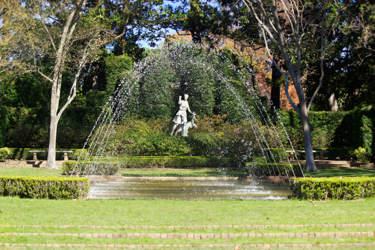majestic water fountains - photo copyright Allison Beth Cooling
