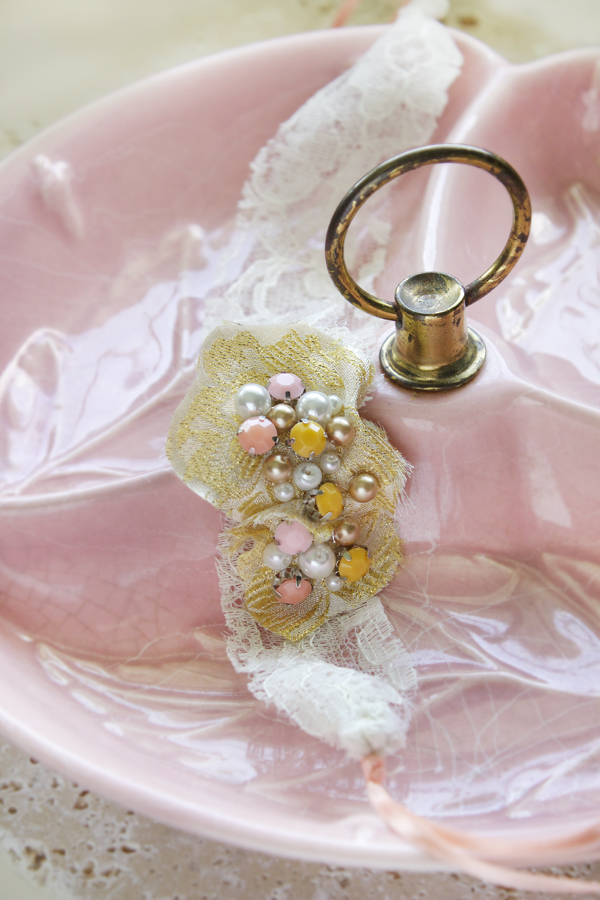 vintage lace headband diy by quiet lion creations