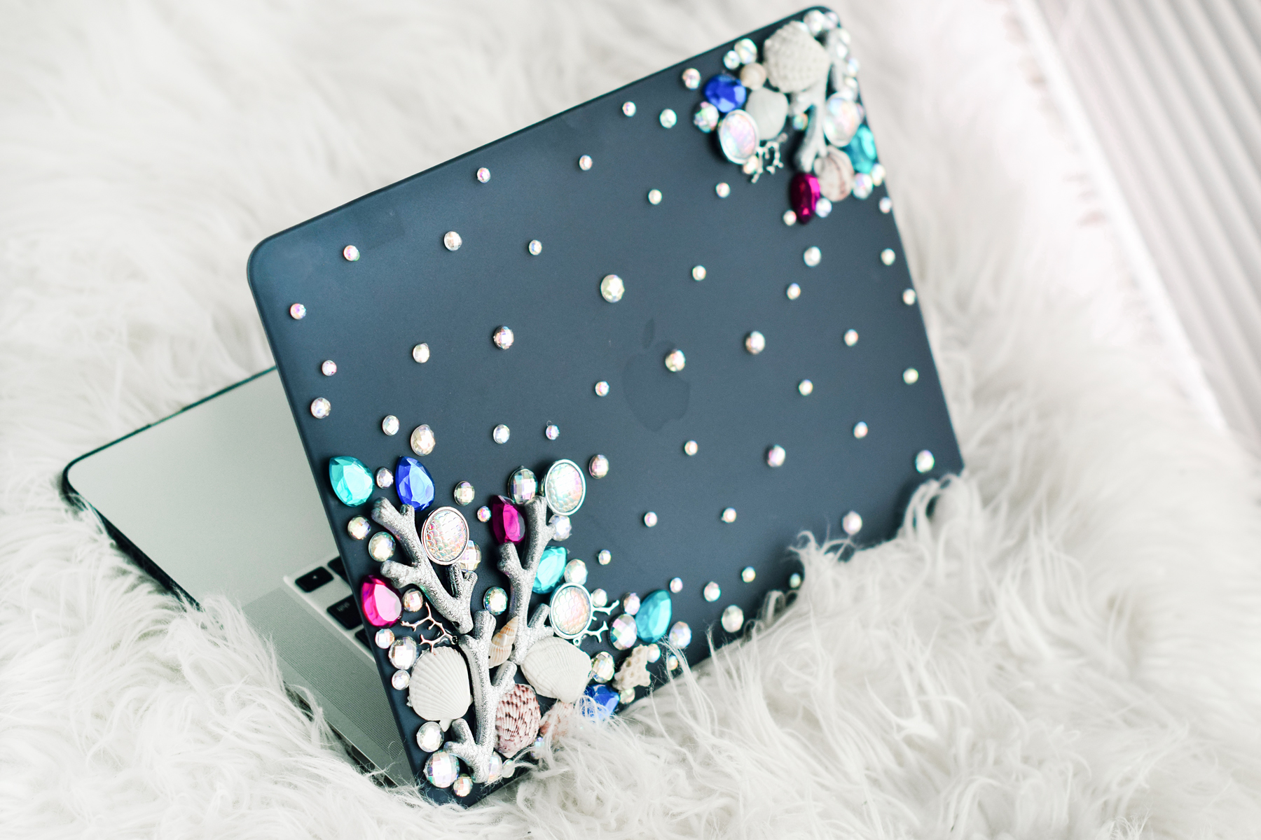 DIY Mermaid Laptop Cover - Quiet Lion Creations