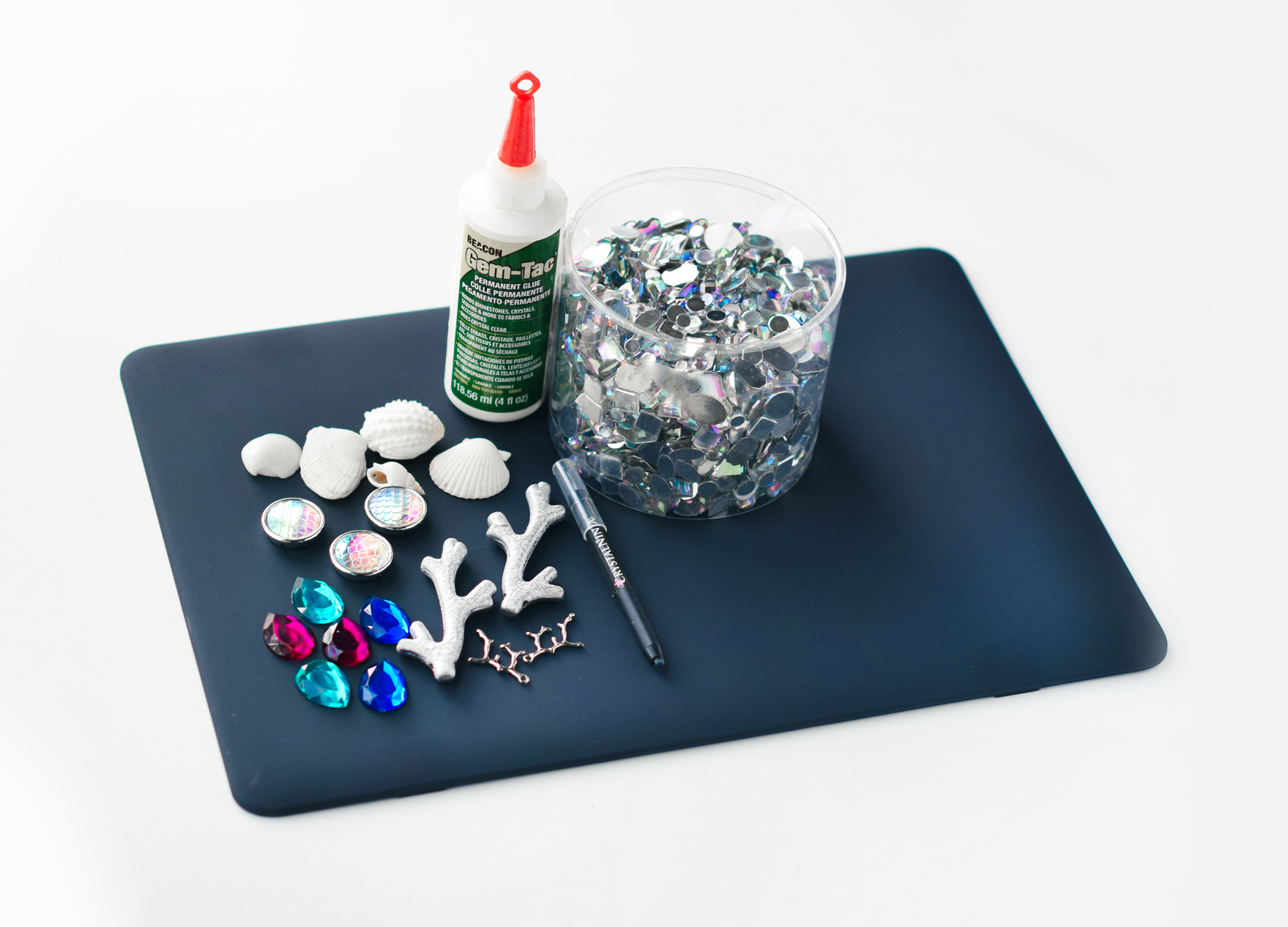 DIY Mermaid Laptop Cover - Quiet Lion Creations